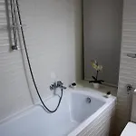 아파트 & *